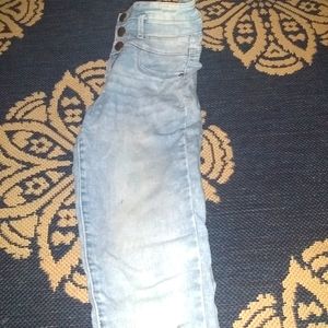 light wash jeans